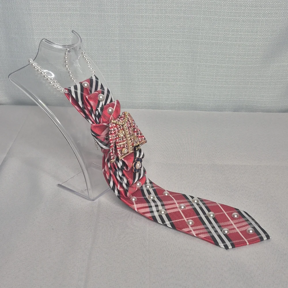 Handcrafted Luxury Fashion Necktie Necklace 📿 (TARTAN GIRL)
